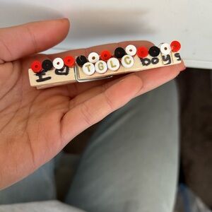 Cheer pin
